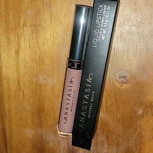 Anastasia Beverly Hills Liquid Lipstick in Crush New In Box Full-Size